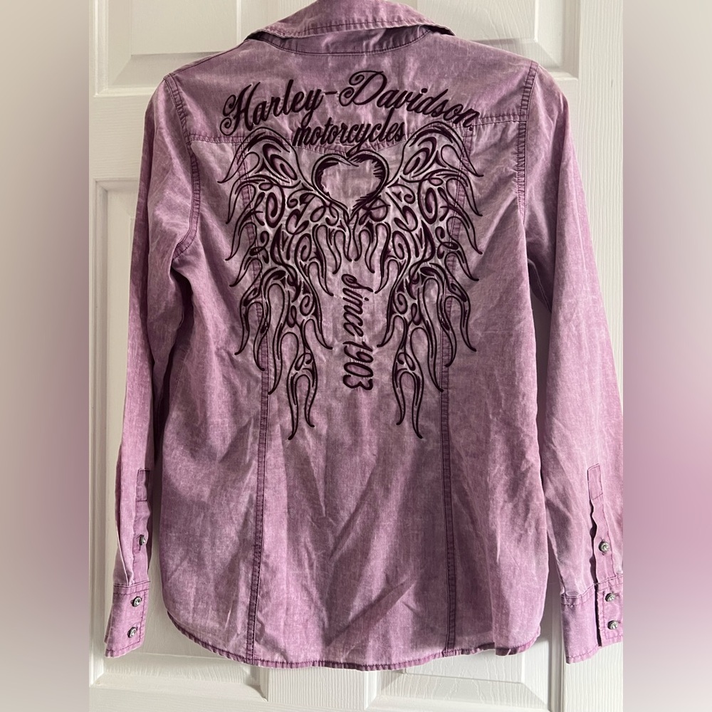 Harley Davidson Embroidered Rhinestone Button Top - Picture 3 of 6